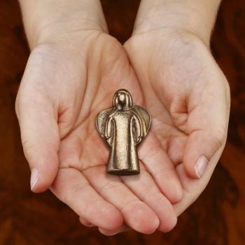 Schutzengelchen in schöner Geschenkbox - Bronze 4,5 cm - einzigARTig frieda
