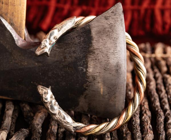 Wikinger Armreif mit Drachenköpfen aus Weißmetall - Berk