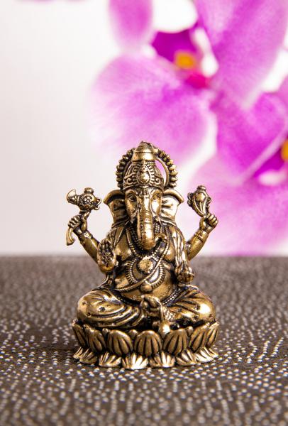 Ganesha auf Lotus Kunstform - Messing 5 cm, 45 g - Berk
