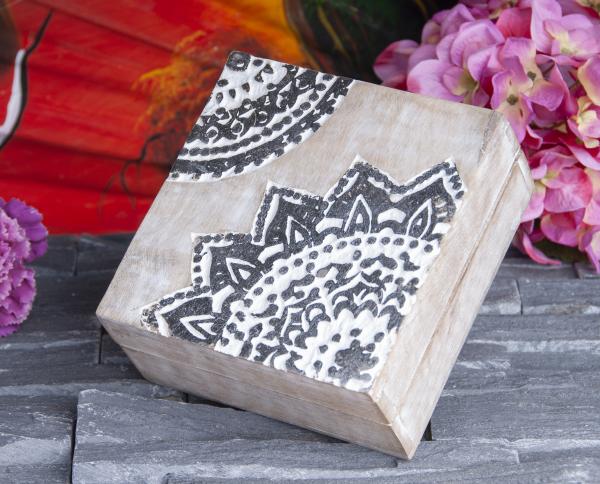 Mandala Silberbox klein - Mangoholz - Berk